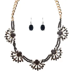 Beautiful Sparkle Crystal Rhinestone Formica Statement Necklace Set Gold Black