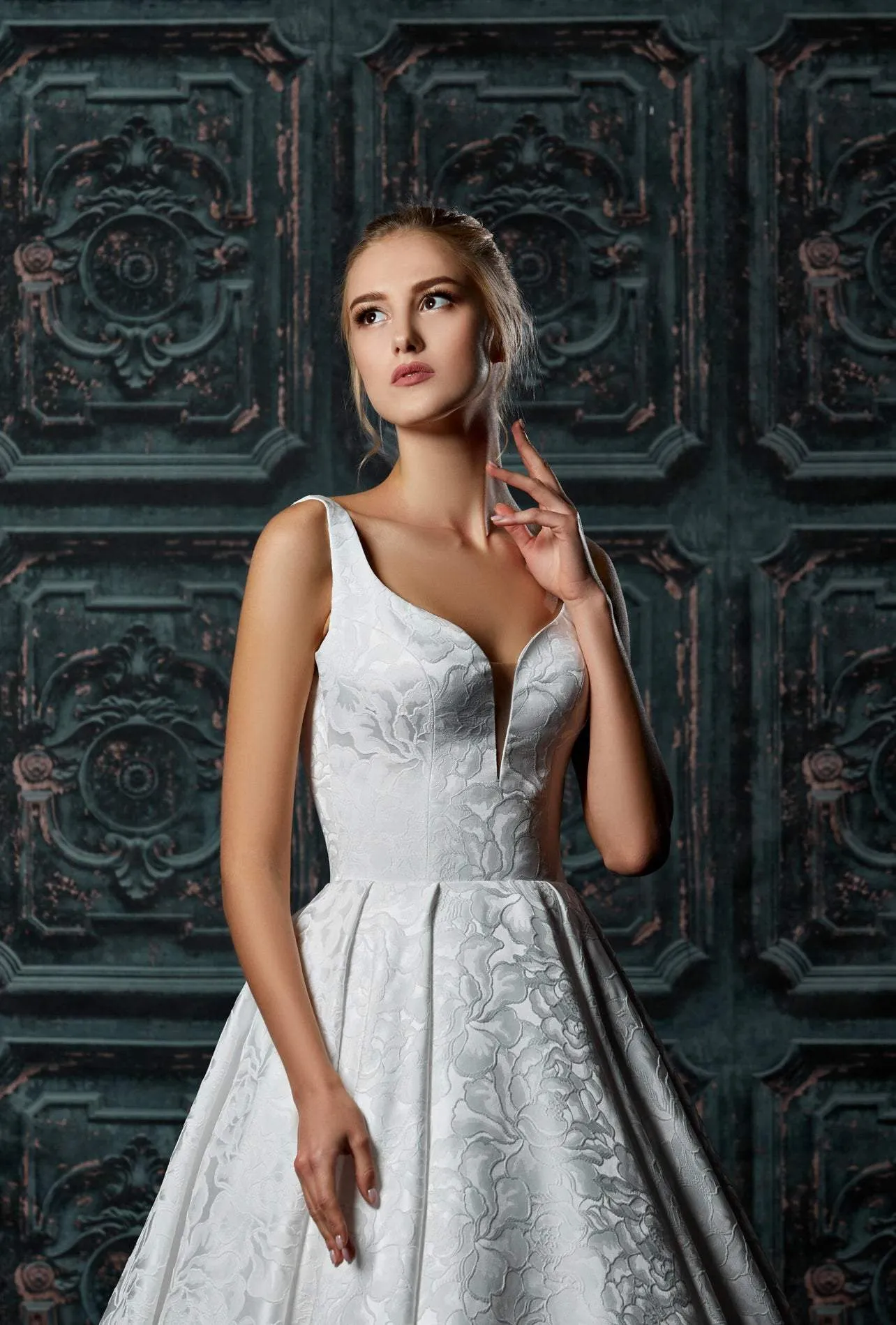Milky White Wedding Dress