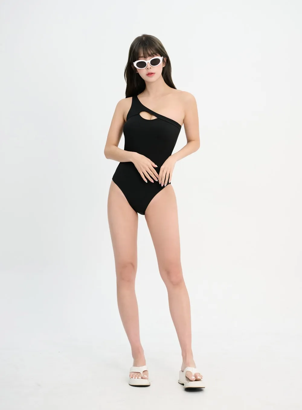Off-Shoulder Swimsuit IF324