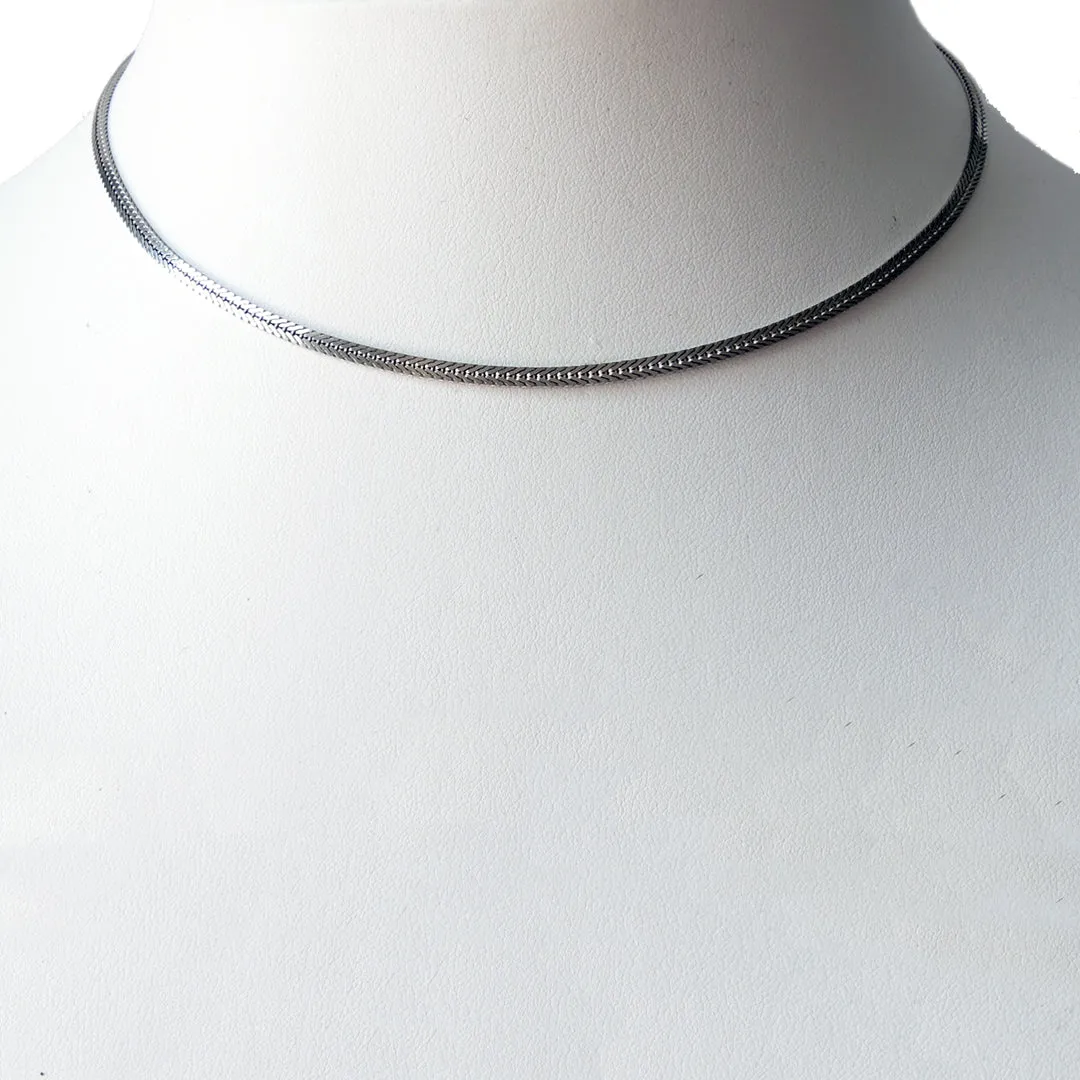 Series 17 | Flat Foxtail Chain, Platinum, 1.6 mm wide or 2.5 mm x 16" long