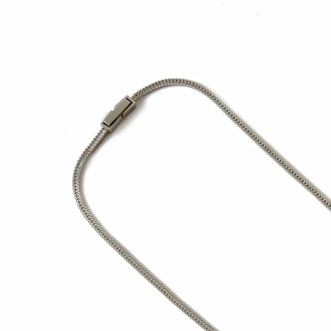 Series 17 | Flat Foxtail Chain, Platinum, 1.6 mm wide or 2.5 mm x 16" long