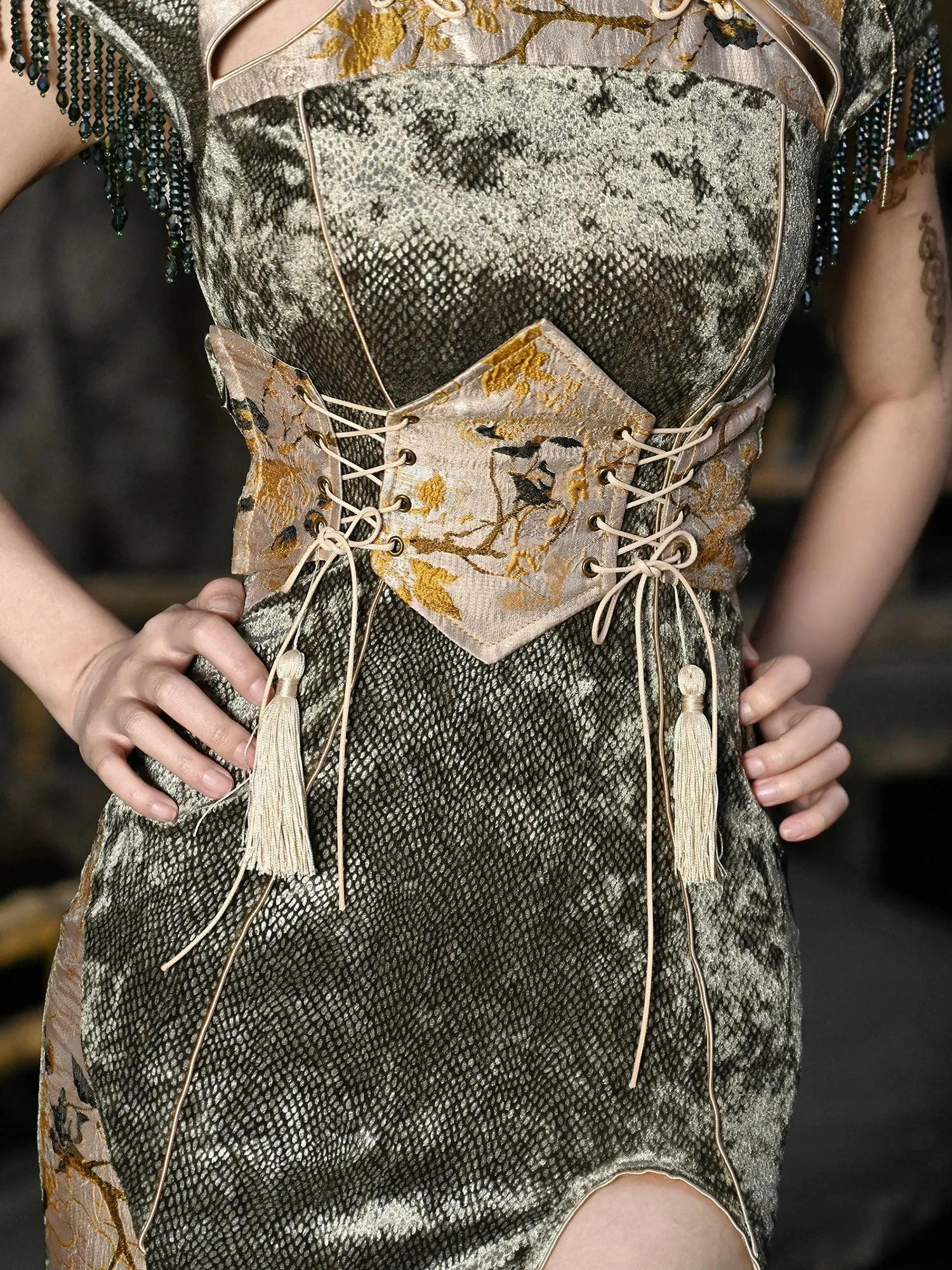 Strap China Corset Tassel Jacquard