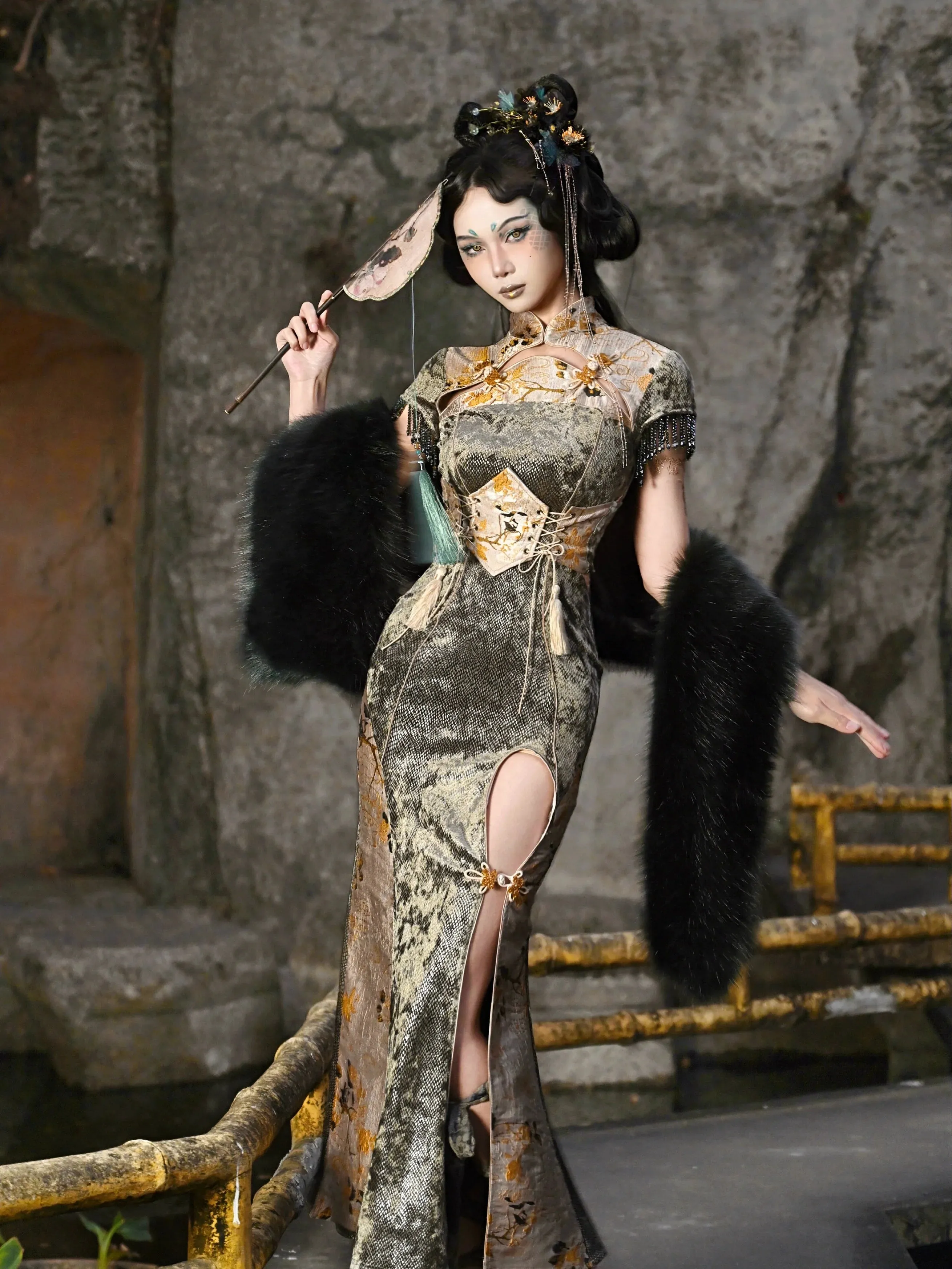 Strap China Corset Tassel Jacquard